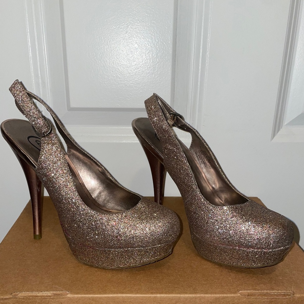 Candie's glitter platform slingback stiletto heel Size 6
